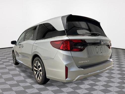 Solar Silver Metallic 2026 Honda Odyssey EX-L