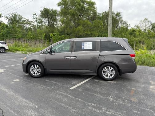 Brown 2015 Honda Odyssey EX-L