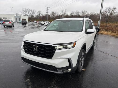 2025 Honda Pilot Touring