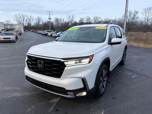 2025 Honda Pilot Touring