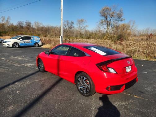 2016 Honda Civic LX-P