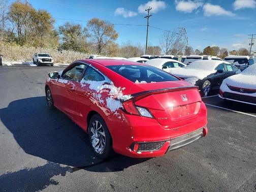 2016 Honda Civic LX-P