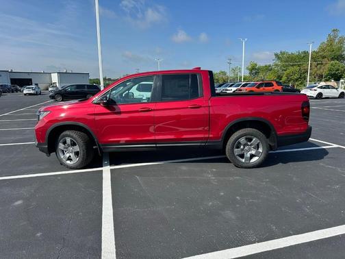 Radiant Red Metallic II 2026 Honda Ridgeline TrailSport