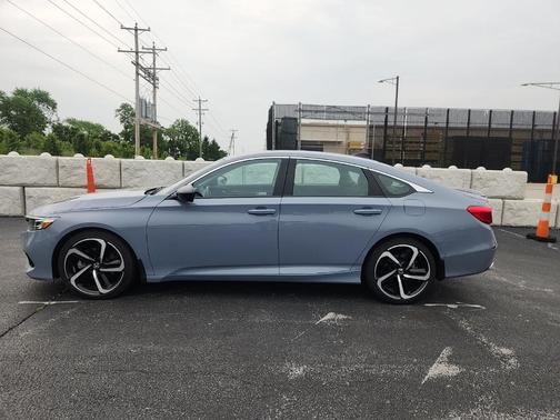 2022 Honda Accord Sport SE