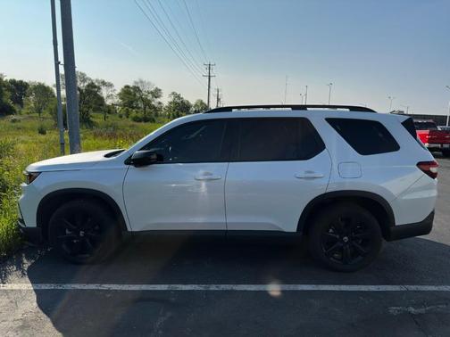 2025 Honda Pilot Black Edition