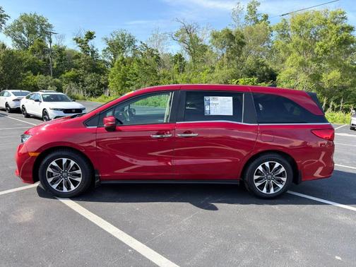 Red 2024 Honda Odyssey EX-L