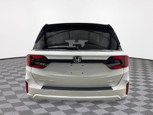 Platinum 2026 Honda Odyssey Touring