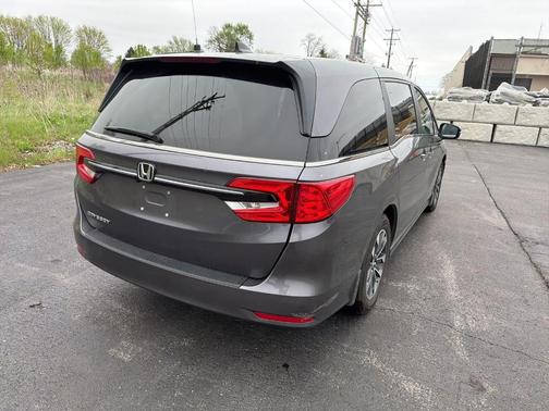Gray 2024 Honda Odyssey EX-L