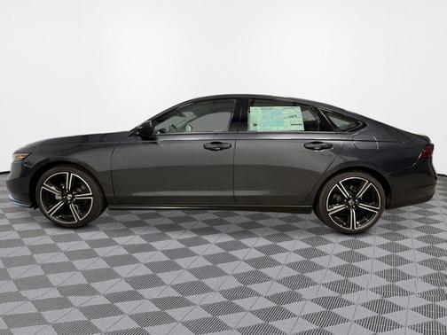 Meteorite Gray Metallic 2026 Honda Accord SE