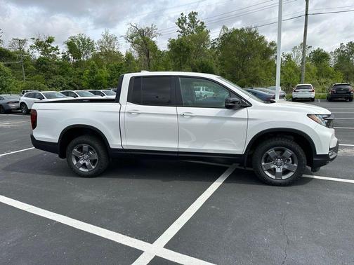 2025 Honda Ridgeline TrailSport