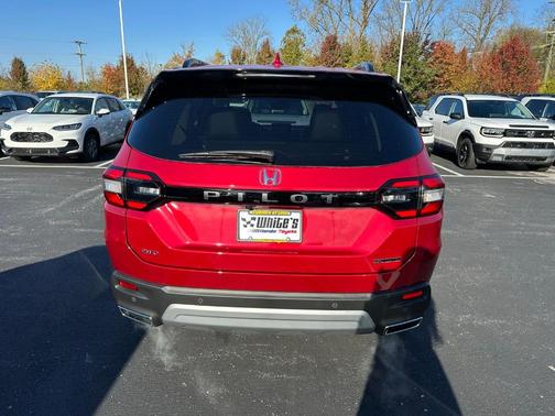 2025 Honda Pilot Touring+