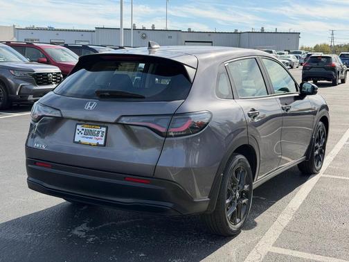 2025 Honda HR-V LX
