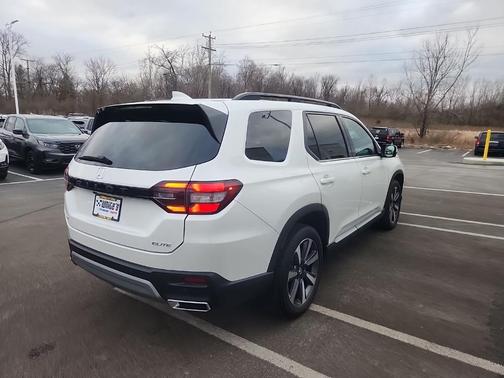 2024 Honda Pilot Elite