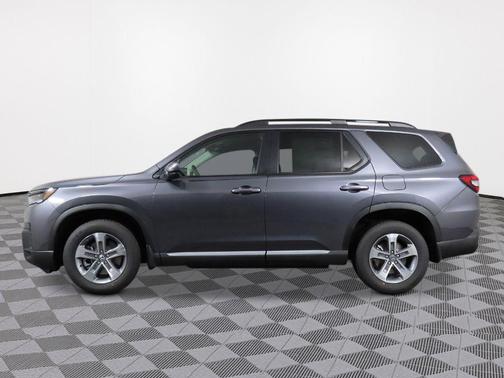 Modern Steel Metallic 2026 Honda Pilot EX-L