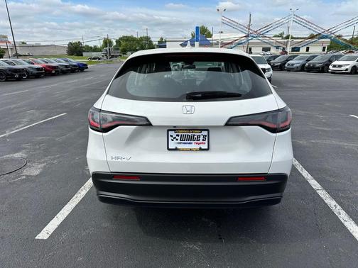 2026 Honda HR-V LX