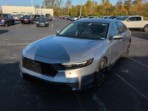 2023 Honda Accord Hybrid Touring