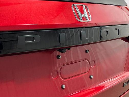 Radiant Red 2026 Honda Pilot Black Edition
