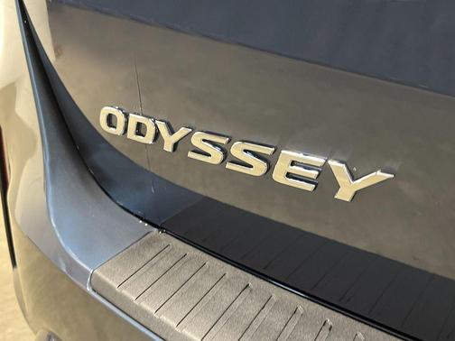 Smoke 2026 Honda Odyssey EX-L