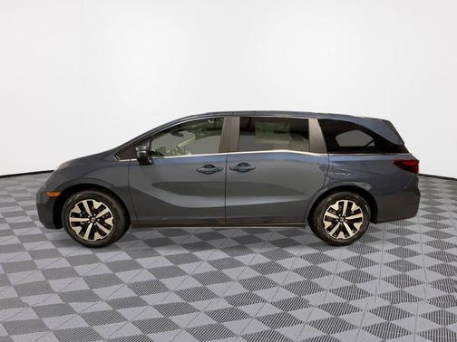 Smoke 2026 Honda Odyssey EX-L