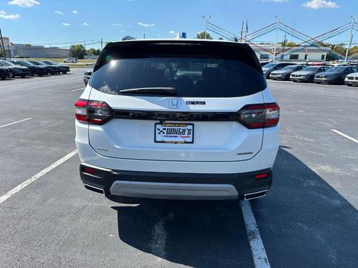 2025 Honda Pilot Touring+