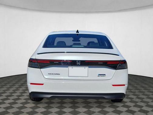 Platinum 2026 Honda Accord Hybrid Sport