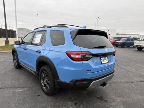 2023 Honda Pilot TrailSport