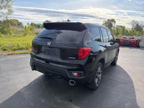 Crystal Black Pearl 2023 Honda Passport EX-L