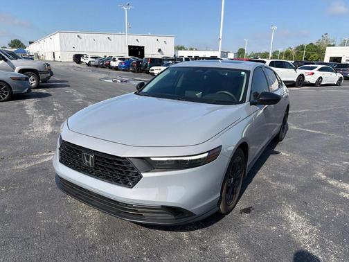 Gray 2025 Honda Accord SE