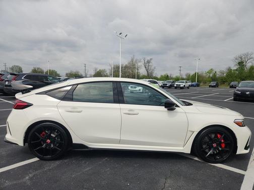 2025 Honda Civic Type R Base