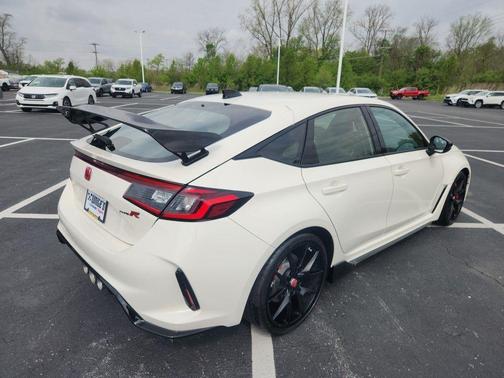 2025 Honda Civic Type R Base