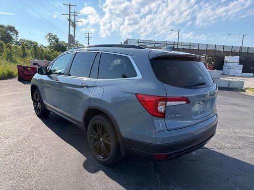 Sonic Gray Pearl 2022 Honda Pilot Special Edition