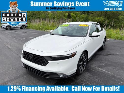 White 2023 Honda Accord Hybrid Touring