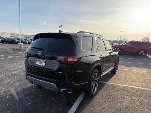 2024 Honda Pilot Touring