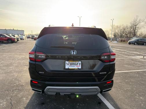 2024 Honda Pilot Touring