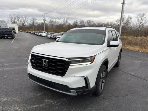 2023 Honda Pilot Touring