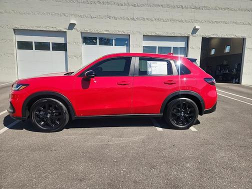 Milano Red 2025 Honda HR-V Sport