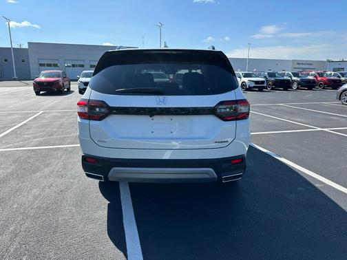 2025 Honda Pilot Touring