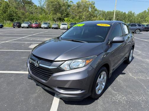 Gray 2016 Honda HR-V LX