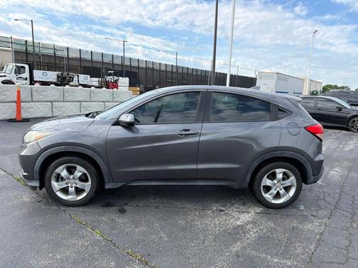 Gray 2016 Honda HR-V LX