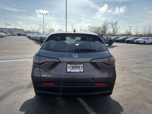 2024 Honda HR-V LX