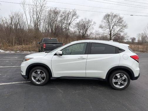 2017 Honda HR-V EX-L w/Navigation