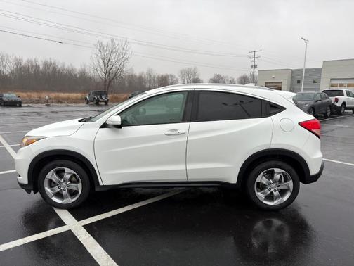 2017 Honda HR-V EX-L w/Navigation