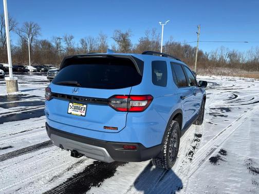 2025 Honda Pilot TrailSport