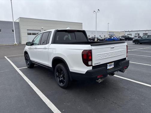 2025 Honda Ridgeline Black Edition