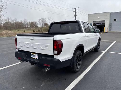 2025 Honda Ridgeline Black Edition