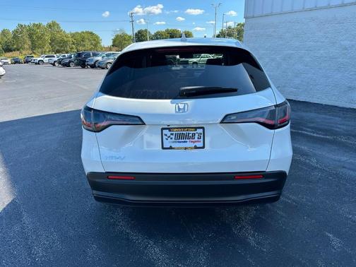 2026 Honda HR-V LX