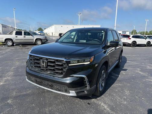 Crystal Black Pearl 2025 Honda Pilot EX-L