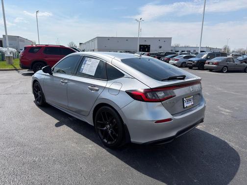 2022 Honda Civic EX-L