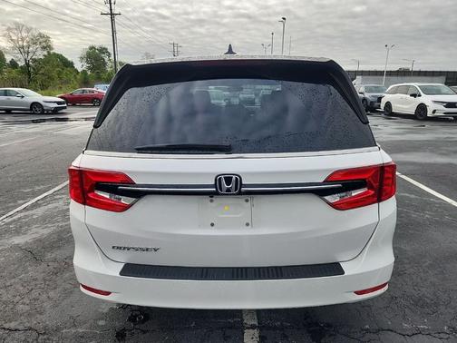 White 2024 Honda Odyssey EX-L