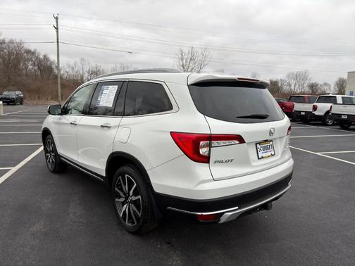 2022 Honda Pilot Touring 7-Passenger